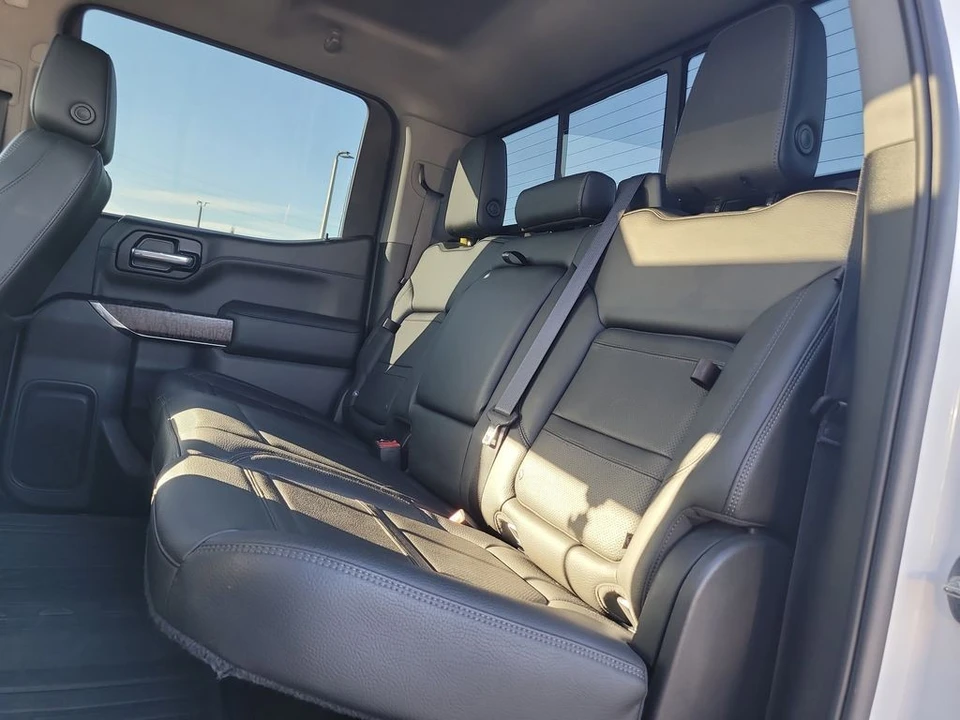 2022 GMC Sierra 4th Gen - Image 11 of 12