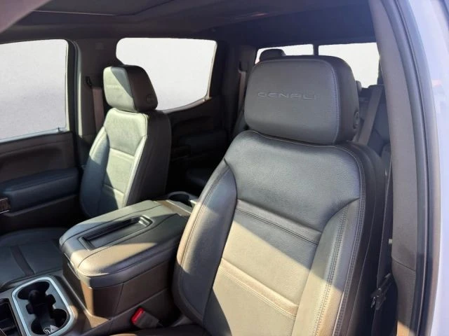 2022 GMC Sierra 4th Gen - Image 17 of 21