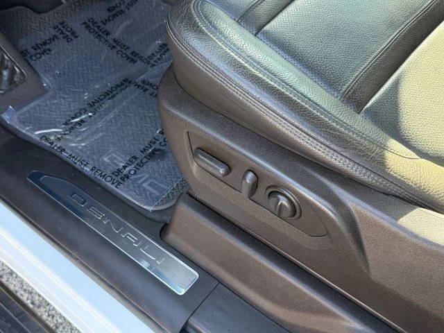 2022 GMC Sierra 4th Gen - Image 16 of 21
