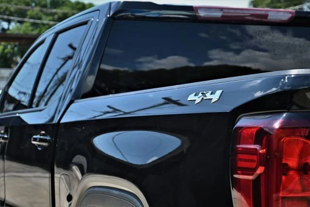 2022 GMC Sierra 5th Gen - Image 8 of 23
