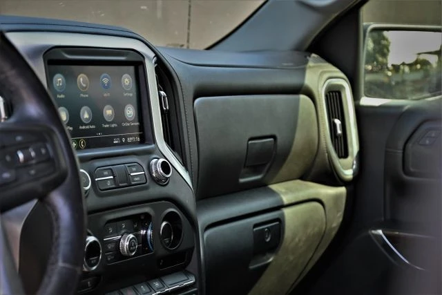 2022 GMC Sierra 4th Gen - Image 11 of 18