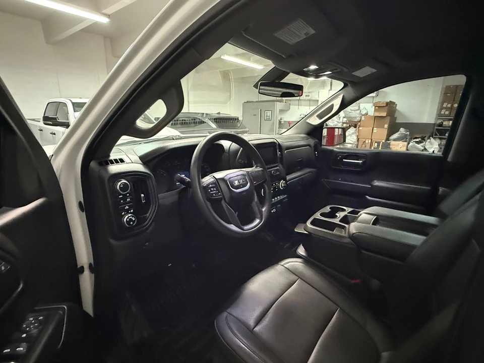 2022 GMC Sierra 5th Gen - Image 11 of 16
