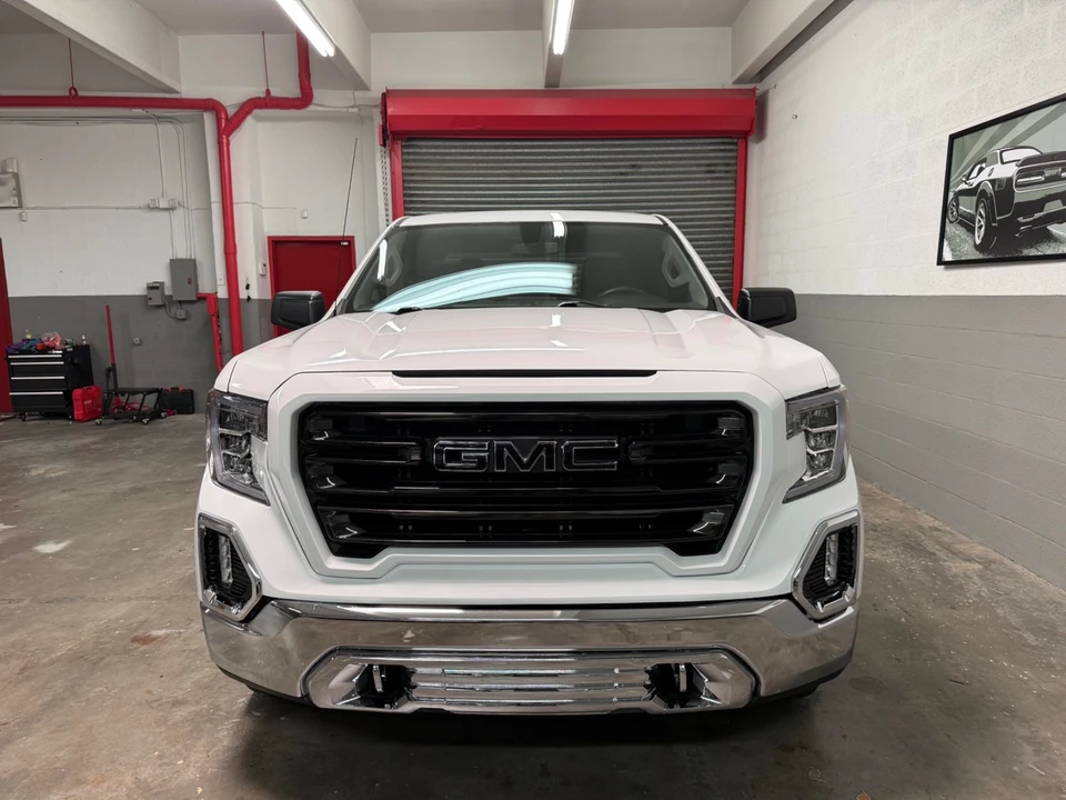2022 GMC Sierra 5th Gen - Image 2 of 16