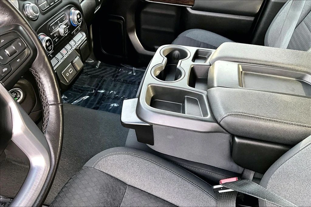 2022 GMC Sierra 5th Gen - Image 18 of 31