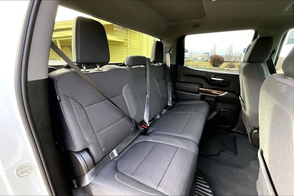 2022 GMC Sierra 5th Gen - Image 21 of 31