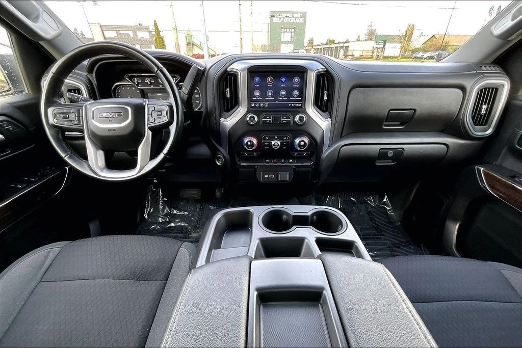 2022 GMC Sierra 5th Gen - Image 17 of 31
