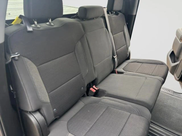 2022 GMC Sierra 5th Gen - Image 18 of 22