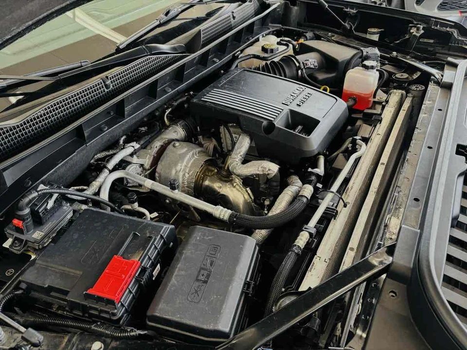 2022 GMC Sierra 5th Gen - Image 26 of 31