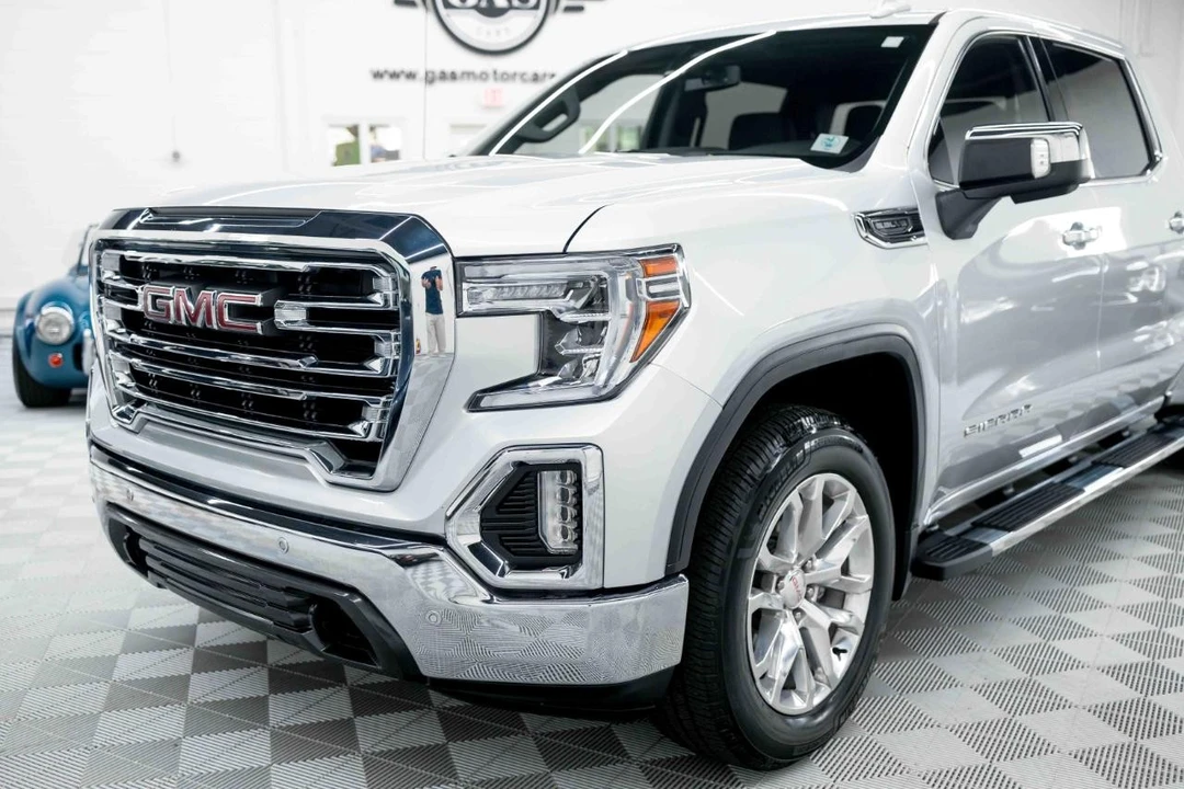 2022 GMC Sierra 5th Gen - Image 14 of 31