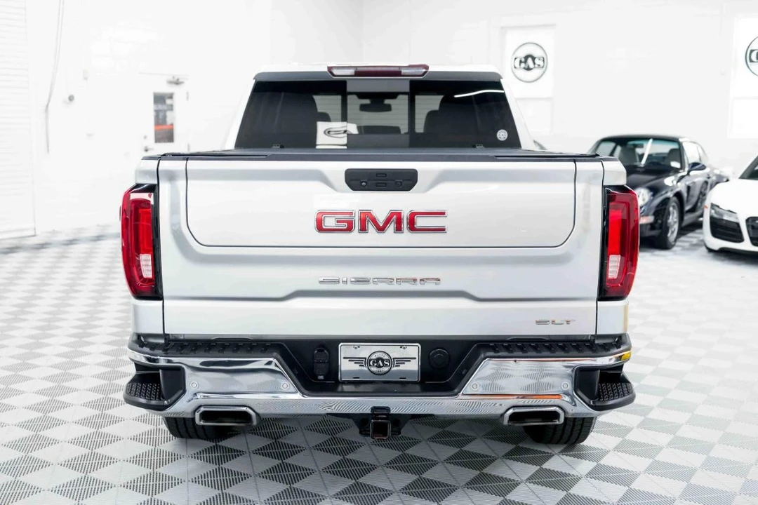 2022 GMC Sierra 5th Gen - Image 9 of 31