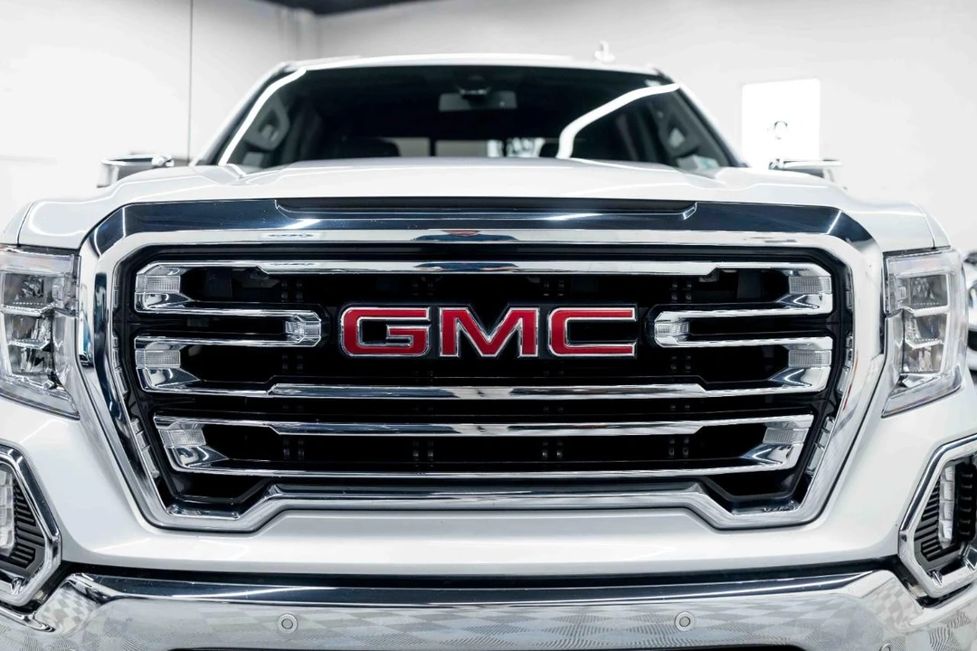 2022 GMC Sierra 5th Gen - Image 16 of 31