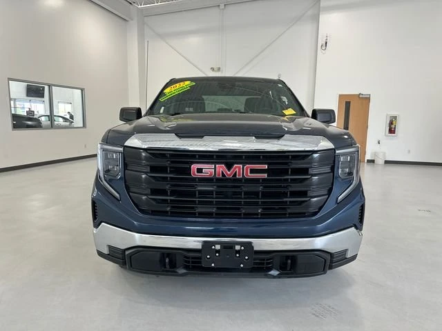 2022 GMC Sierra 5th Gen - Image 3 of 20