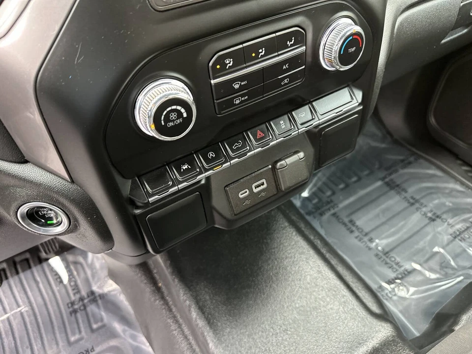 2022 GMC Sierra 5th Gen - Image 18 of 21
