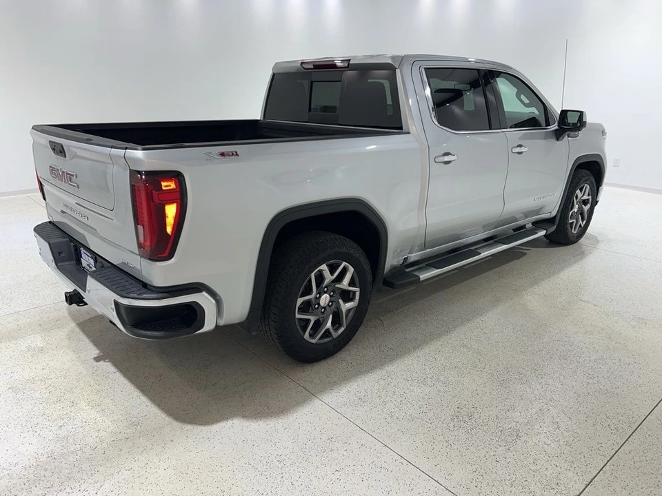 2022 GMC Sierra 5th Gen - Image 8 of 21