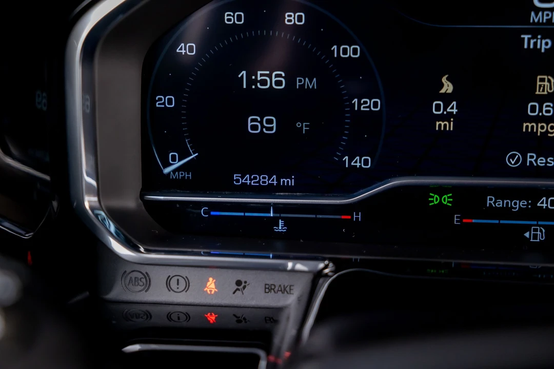 2022 GMC Sierra 5th Gen - Image 14 of 21