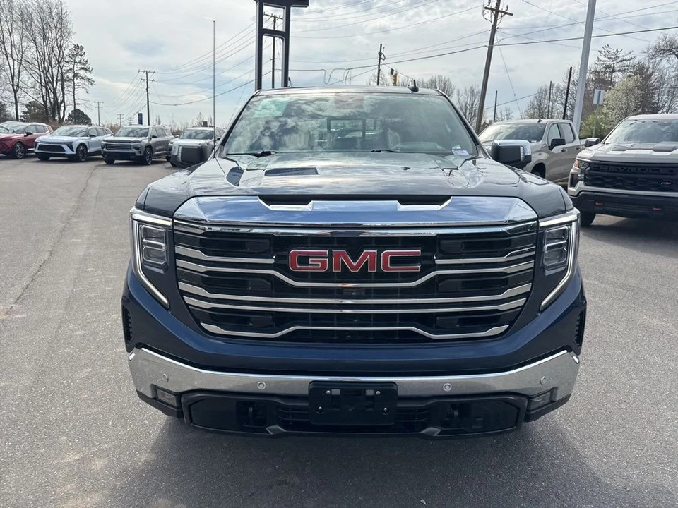2022 GMC Sierra 5th Gen - Image 8 of 21