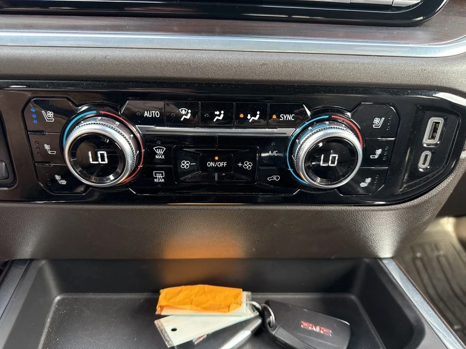 2022 GMC Sierra 5th Gen - Image 20 of 21