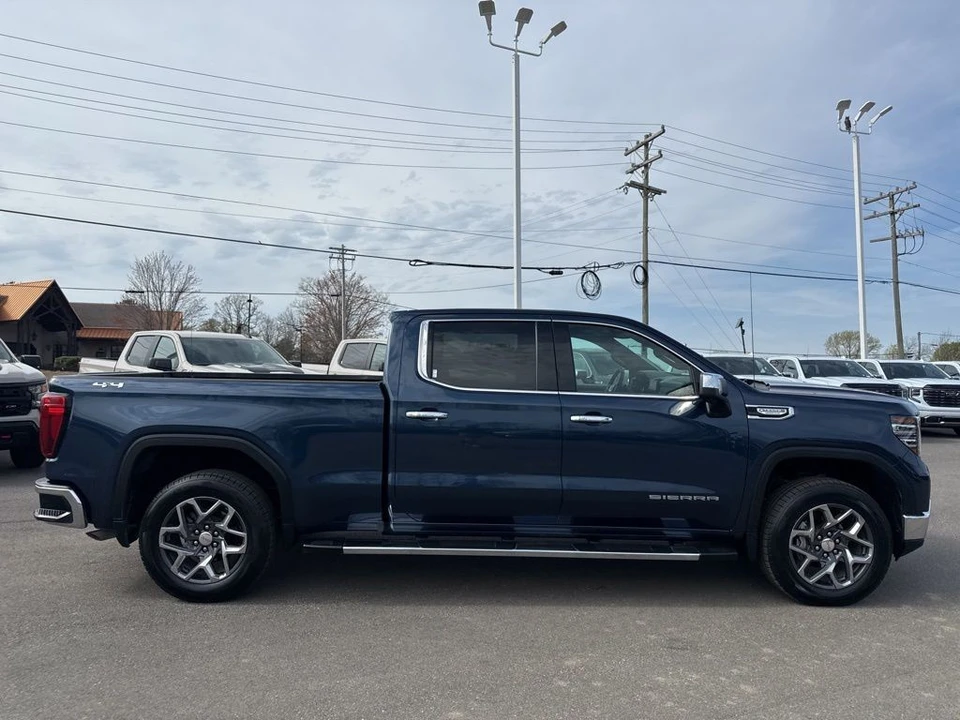 2022 GMC Sierra 5th Gen - Image 6 of 21