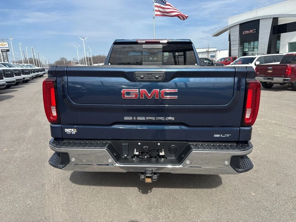 2022 GMC Sierra 5th Gen - Image 4 of 21