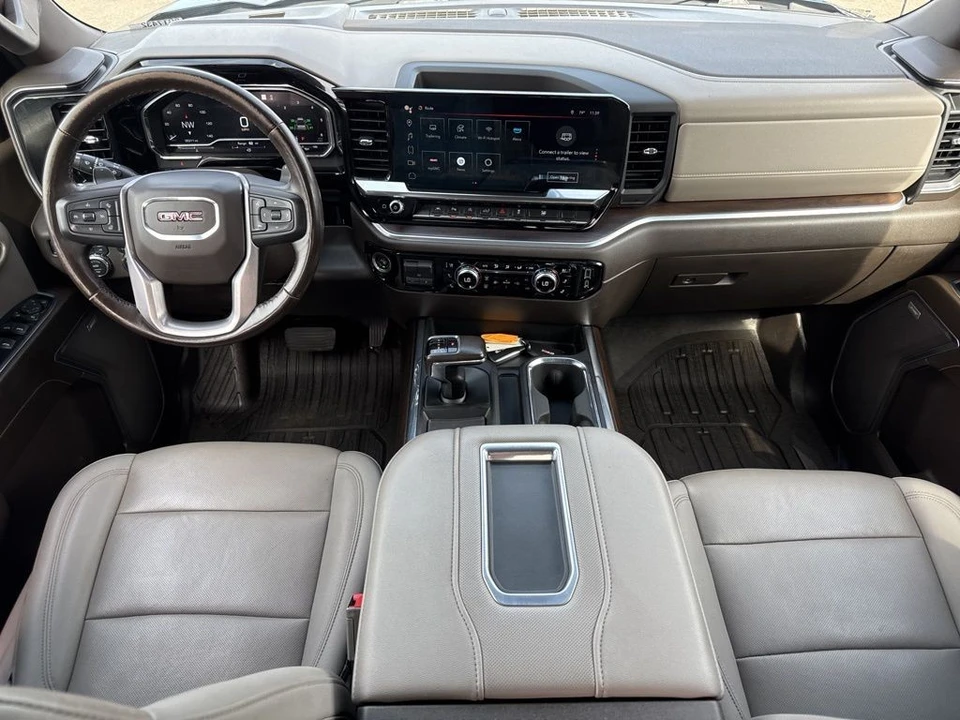 2022 GMC Sierra 5th Gen - Image 14 of 21
