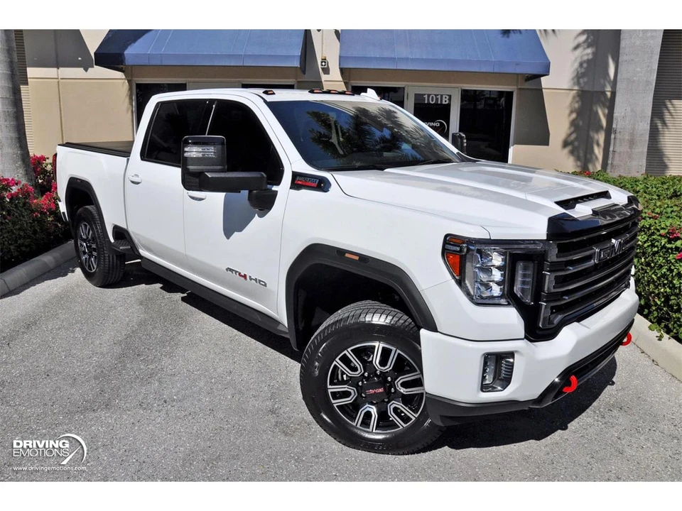 2022 GMC Sierra 5th Gen - Image 2 of 31