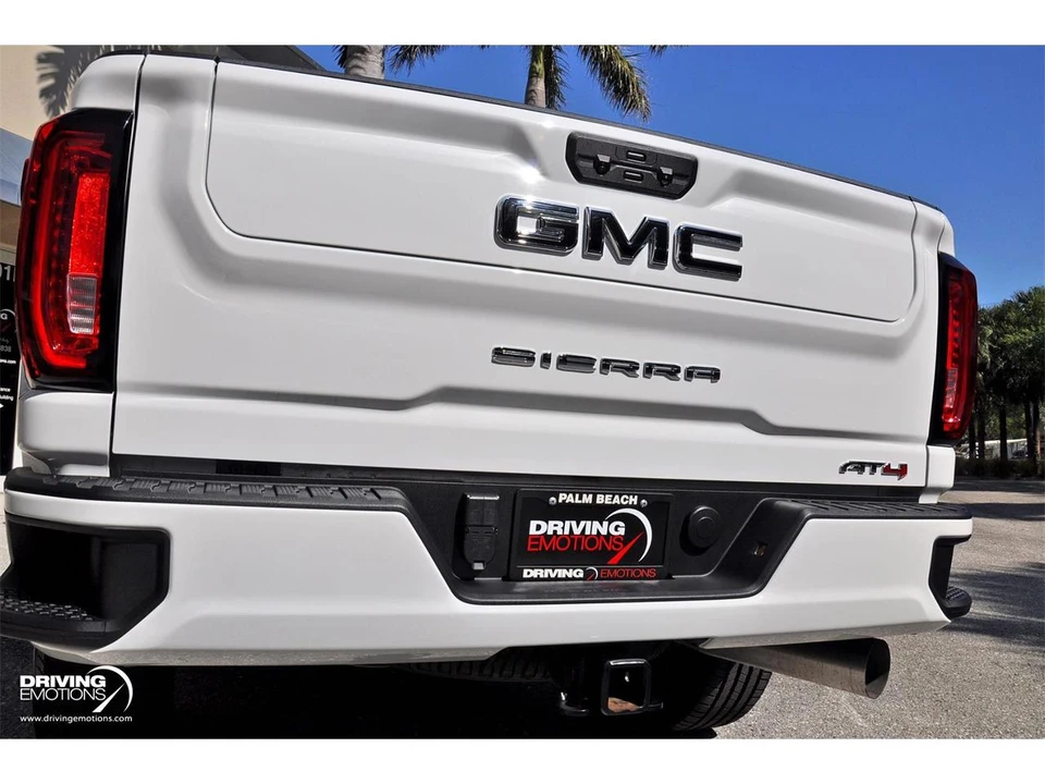 2022 GMC Sierra 5th Gen - Image 22 of 31
