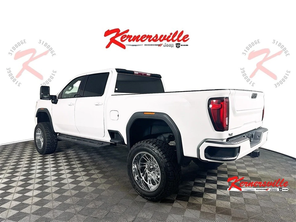 2022 GMC Sierra 5th Gen - Image 5 of 21