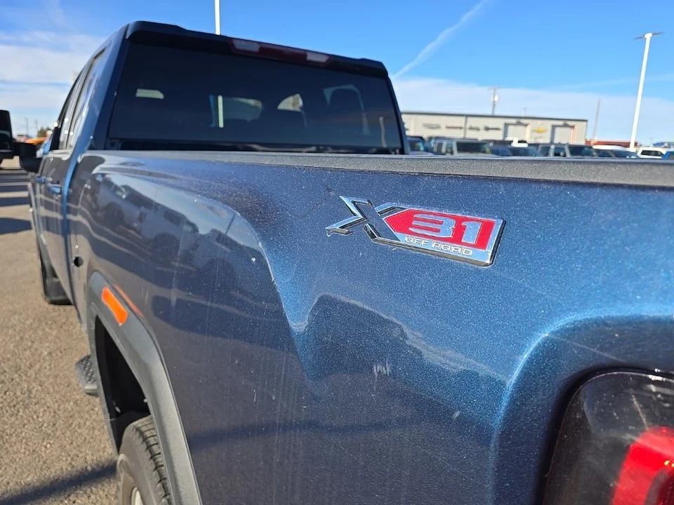 2022 GMC Sierra Heavy Duty 4th Gen - Image 6 of 12
