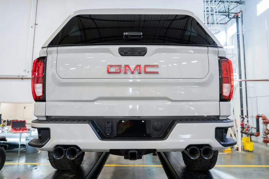 2022 GMC Sierra 5th Gen - Image 28 of 31