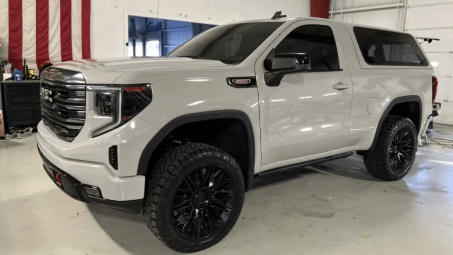 2022 GMC Sierra 5th Gen - Image 15 of 31