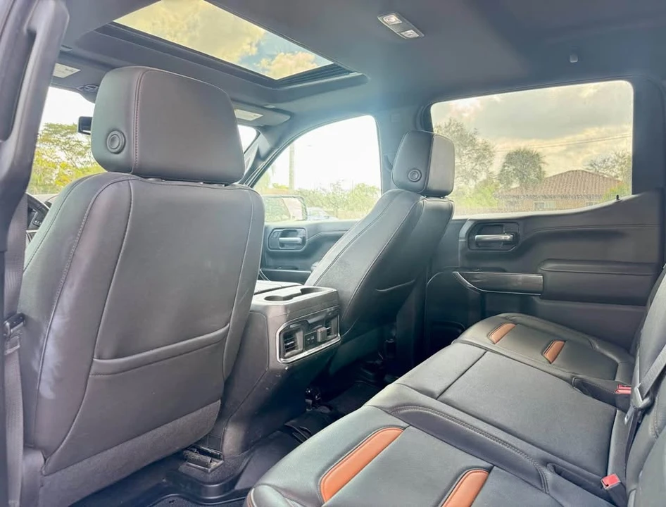 2022 GMC Sierra 5th Gen - Image 8 of 16