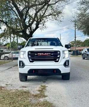 2022 GMC Sierra AT4