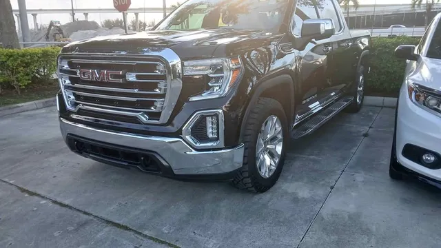 2022 GMC Sierra 1500 Crew Cab Denali