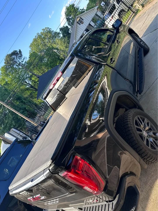 2022 GMC Sierra 4th Gen - Image 9 of 10