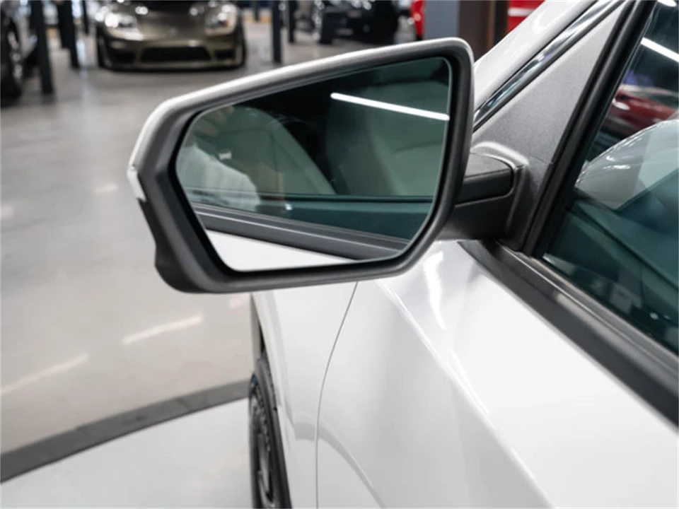 2022 GMC Terrain - Image 17 of 31