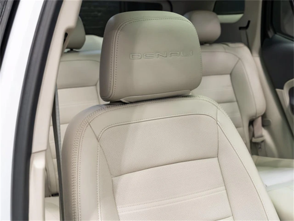 2022 GMC Terrain - Image 26 of 31