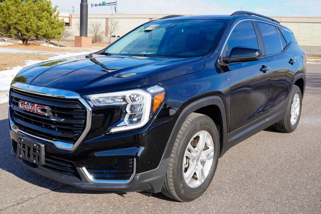 2022 GMC Terrain - Image 8 of 21