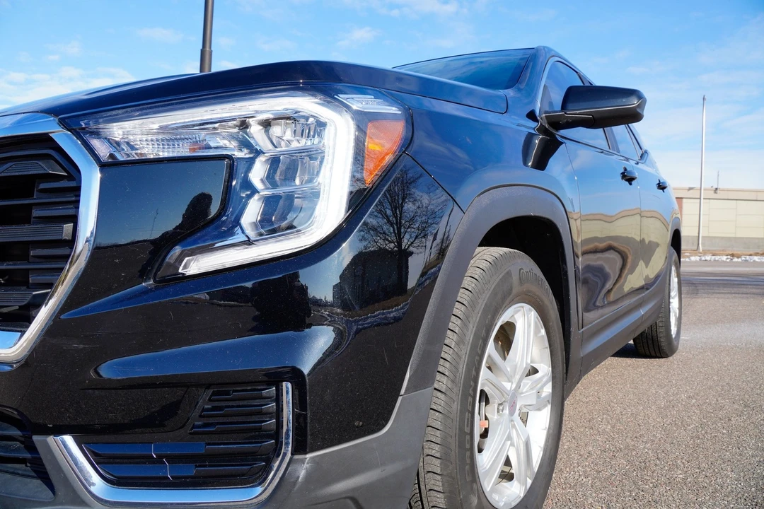 2022 GMC Terrain - Image 19 of 21