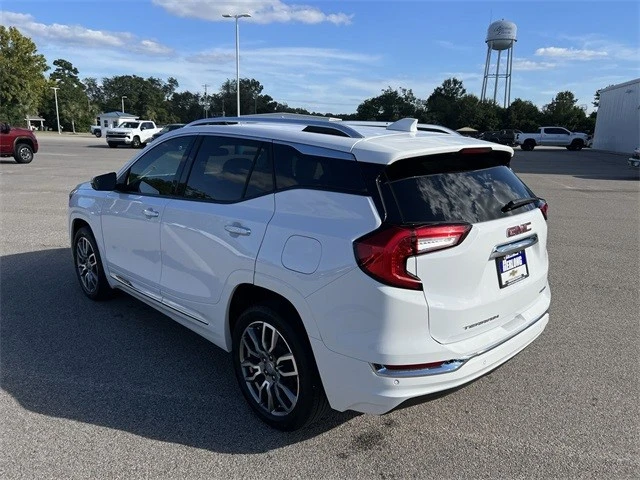 2022 GMC Terrain - Image 6 of 21