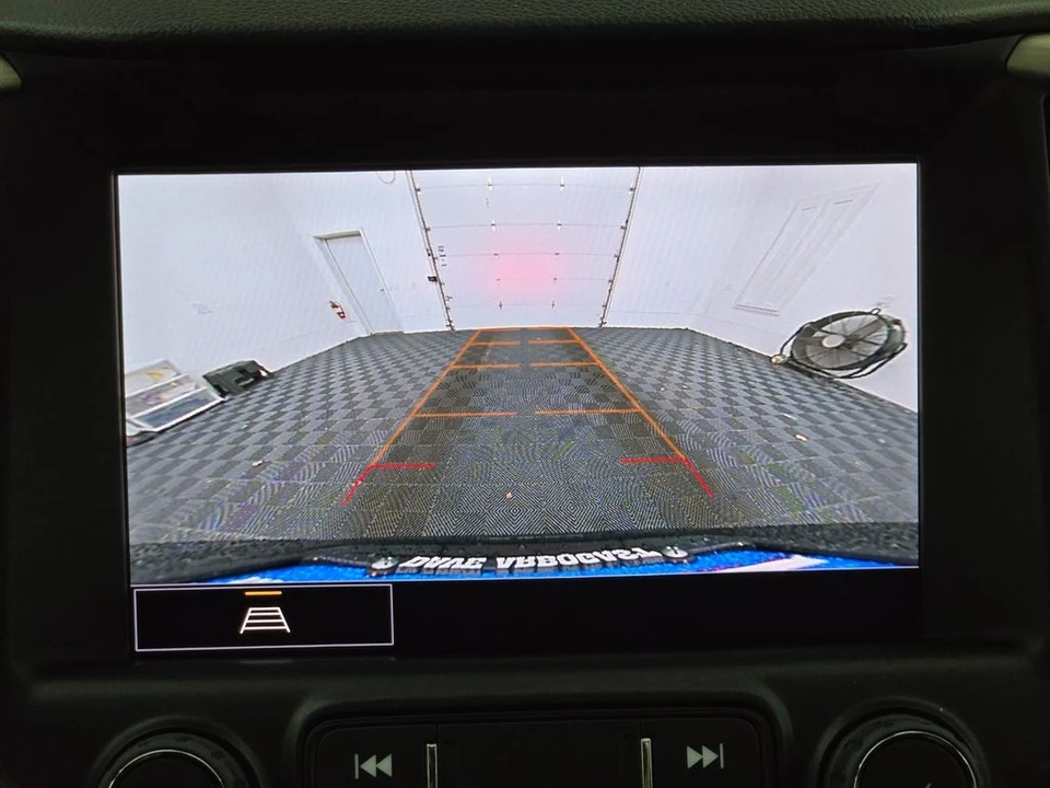 2022 GMC Terrain - Image 6 of 12