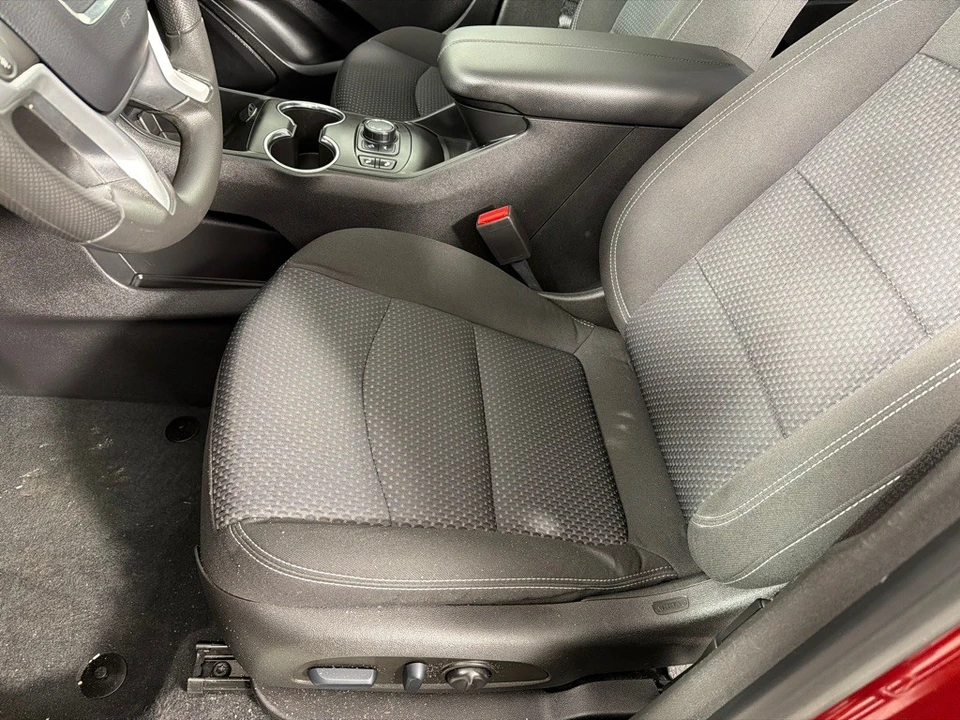 2022 GMC Terrain - Image 12 of 21