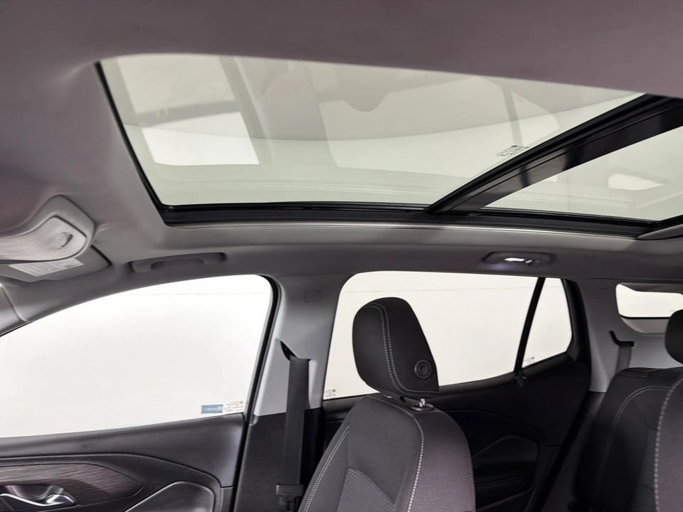 2022 GMC Terrain - Image 14 of 21