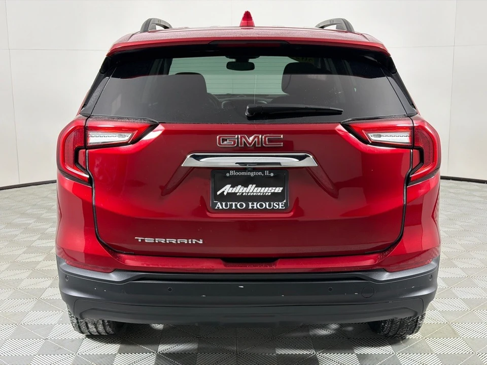2022 GMC Terrain - Image 6 of 12