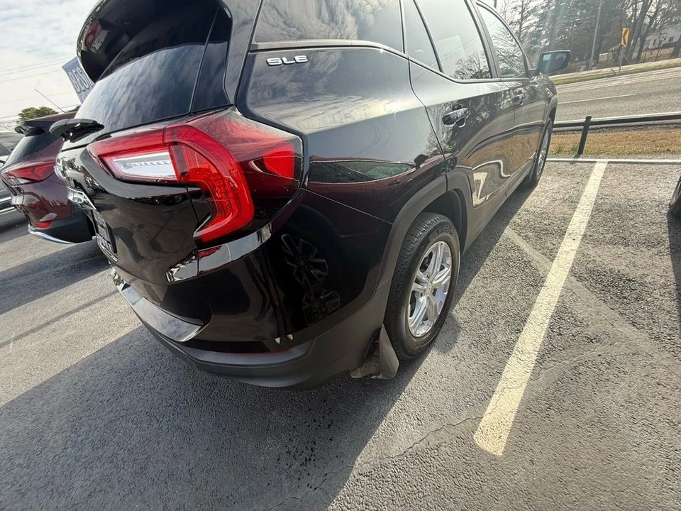2022 GMC Terrain - Image 6 of 21
