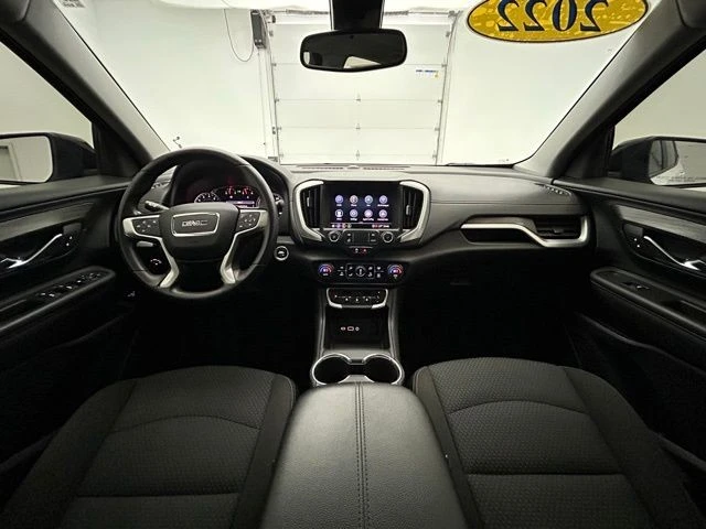 2022 GMC Terrain - Image 2 of 12