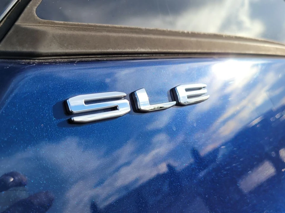 2022 GMC Terrain - Image 7 of 12