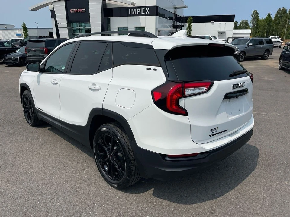 2022 GMC Terrain - Image 3 of 12