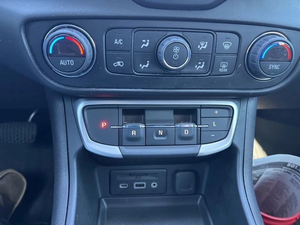 2022 GMC Terrain - Image 21 of 21