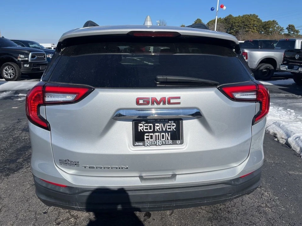 2022 GMC Terrain - Image 6 of 21