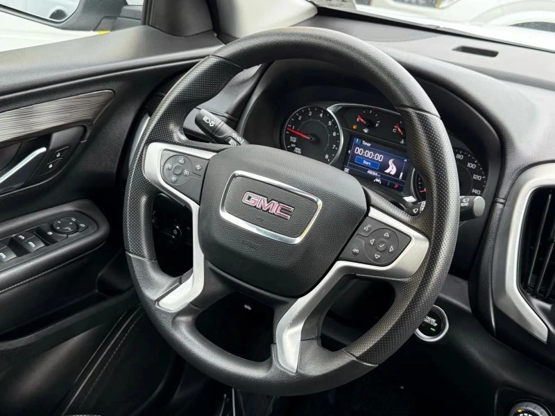 2022 GMC Terrain - Image 11 of 12